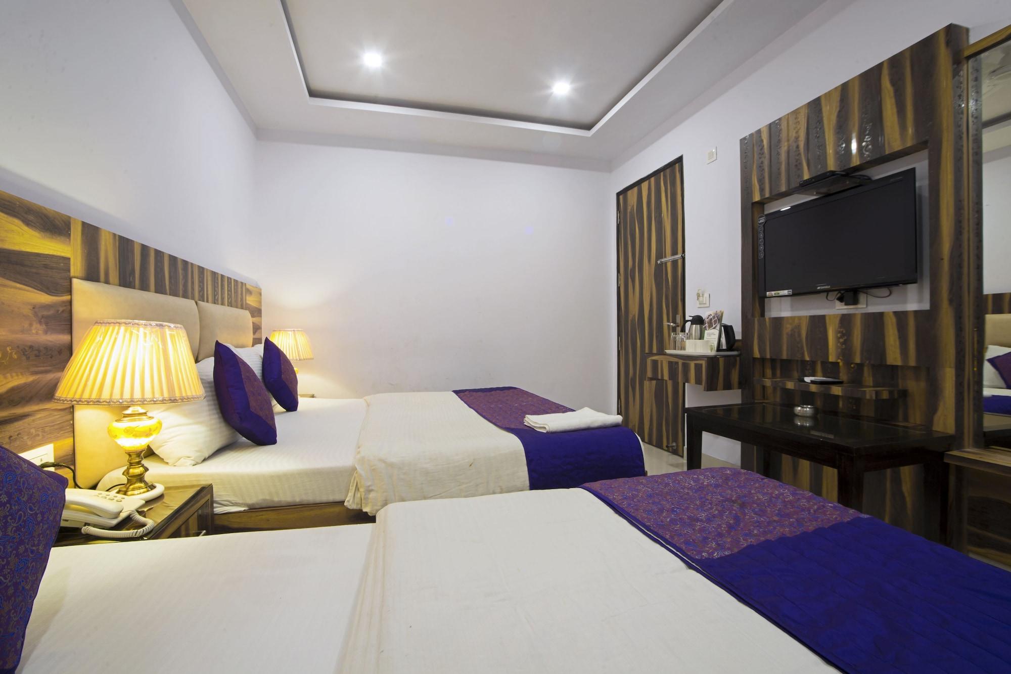 Hotel Shri Vinayak In City Centre At New Delhi Railway Station-By Rcg Hotels Exterior foto
